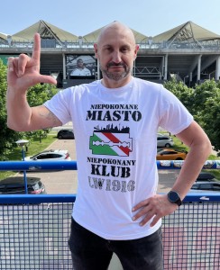 Koszulka NIEPOKONANE MIASTO